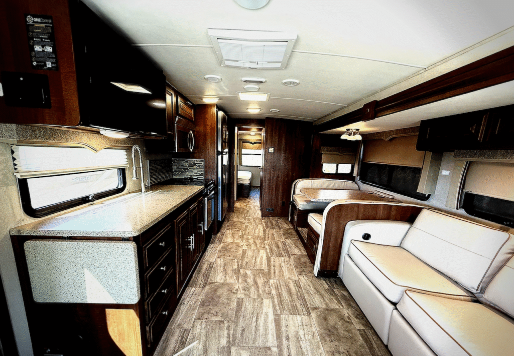 2017 Forest River Georgetown 5 Series 31R5
